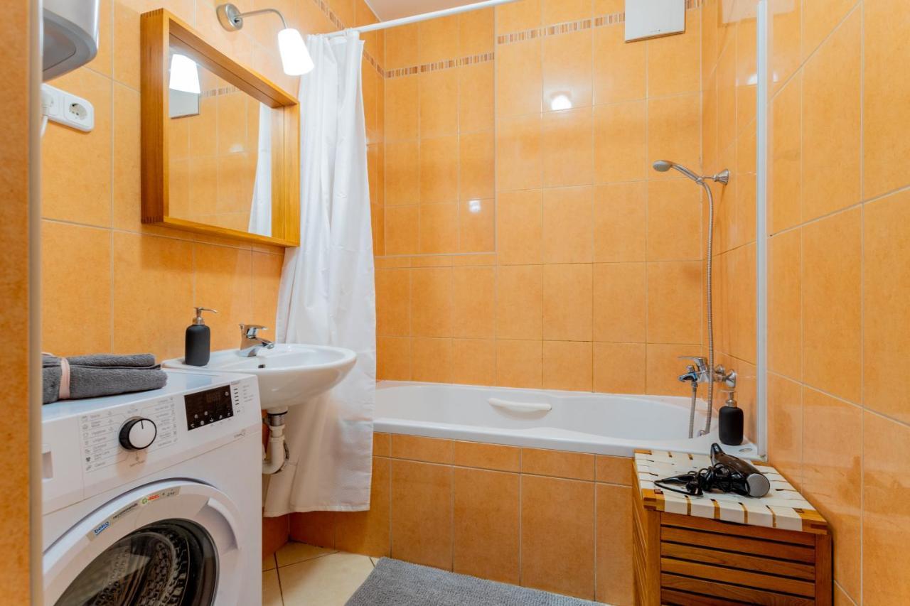 Kaz52 Apartment บูดาเปสต์ ภายนอก รูปภาพ